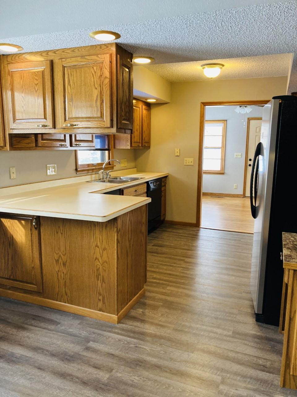 637 Ellen Street Prescott, WI 54021 - Photo 7 of 21 Gallery Image 7