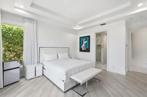 $5,995,000 | 5600 Coastal Drive, Boca Raton, FL 33487