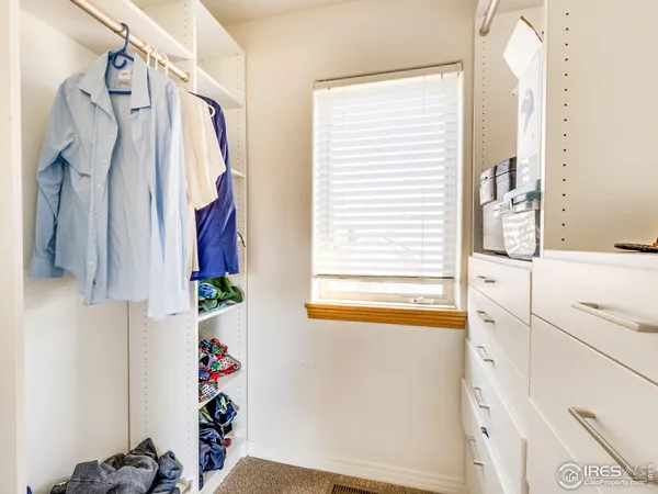 $585,000 | 927 Hover Ridge Circle, Longmont, CO 80501