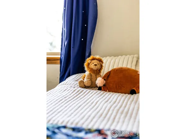 $585,000 | 927 Hover Ridge Circle, Longmont, CO 80501