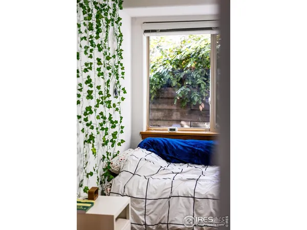 $585,000 | 927 Hover Ridge Circle, Longmont, CO 80501