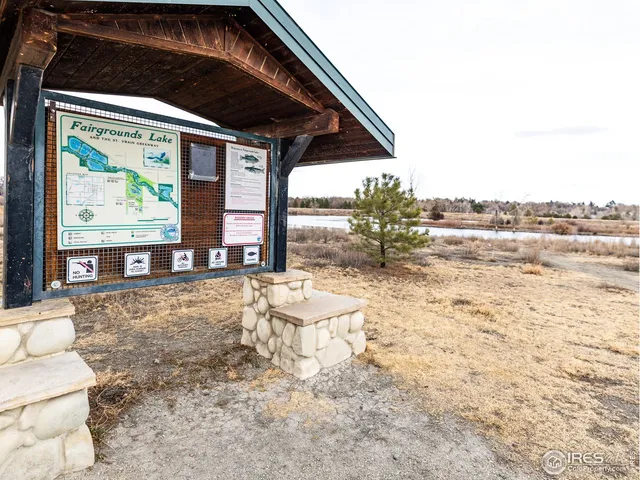 a sign on the side of the road