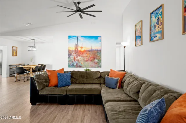 $4,000 | 1027 West Peralta Avenue, Mesa, AZ 85210