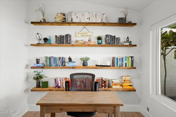 $4,000 | 1027 West Peralta Avenue, Mesa, AZ 85210