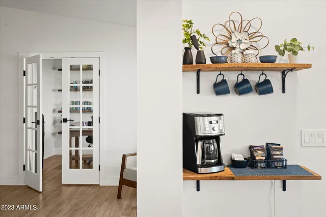 $4,000 | 1027 West Peralta Avenue, Mesa, AZ 85210