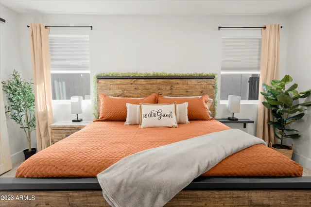 $4,000 | 1027 West Peralta Avenue, Mesa, AZ 85210