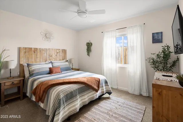 $4,000 | 1027 West Peralta Avenue, Mesa, AZ 85210