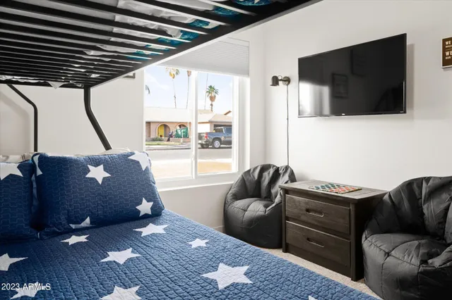 $4,000 | 1027 West Peralta Avenue, Mesa, AZ 85210