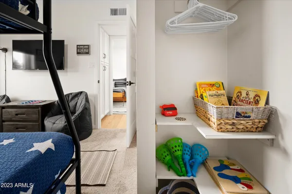 $4,000 | 1027 West Peralta Avenue, Mesa, AZ 85210