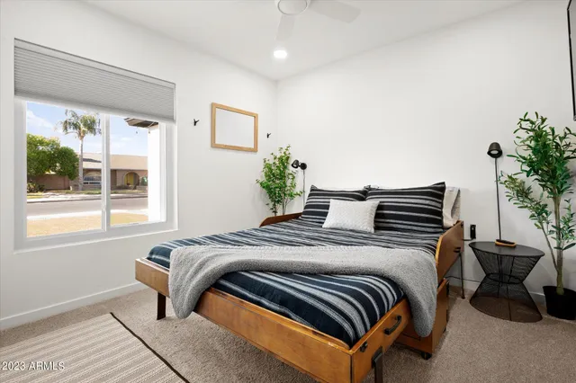 $4,000 | 1027 West Peralta Avenue, Mesa, AZ 85210