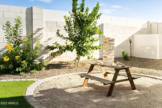 $4,000 | 1027 West Peralta Avenue, Mesa, AZ 85210