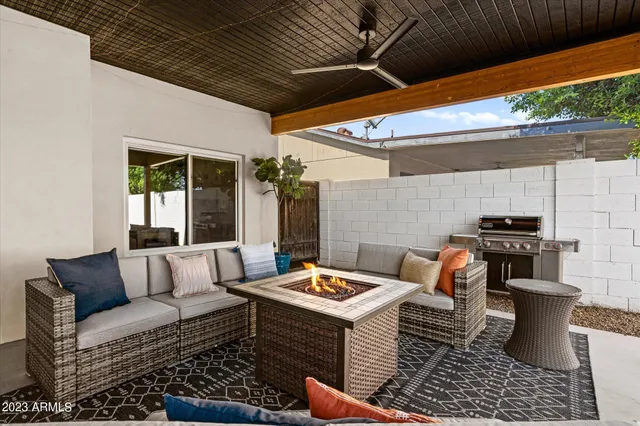 $4,000 | 1027 West Peralta Avenue, Mesa, AZ 85210