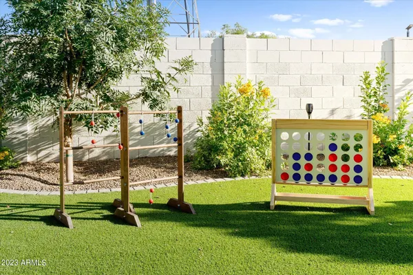 $4,000 | 1027 West Peralta Avenue, Mesa, AZ 85210