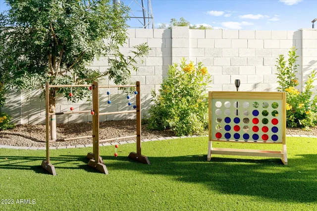 $4,000 | 1027 West Peralta Avenue, Mesa, AZ 85210