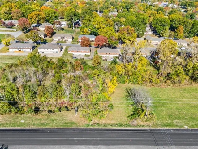 $75,000 | 15022 Us-40 Highway, Kansas City, MO 64136