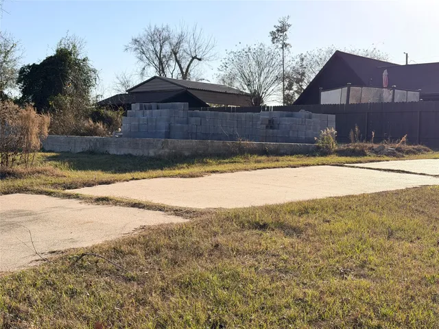 $25,000 | 180 Buckeye, Onalaska, TX 77360