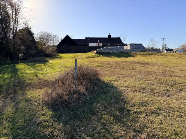 $25,000 | 180 Buckeye, Onalaska, TX 77360