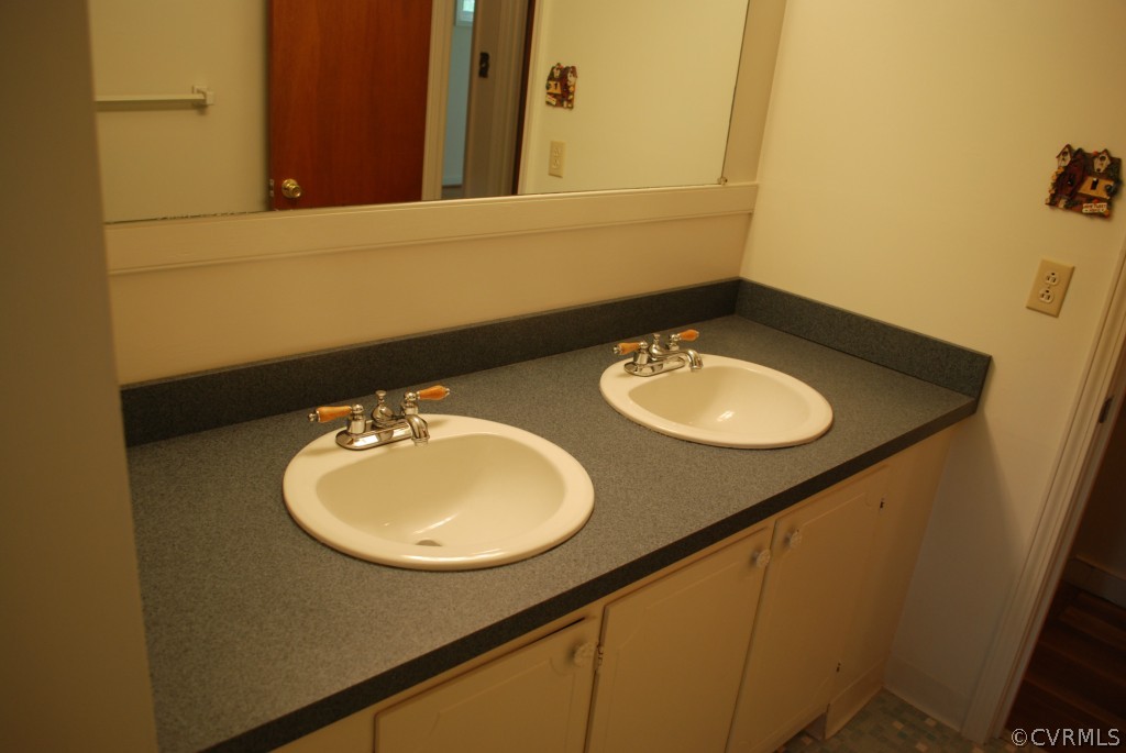 2408 Vandover Road Henrico, VA 23229 - Photo 12 of 18 Gallery Image 12