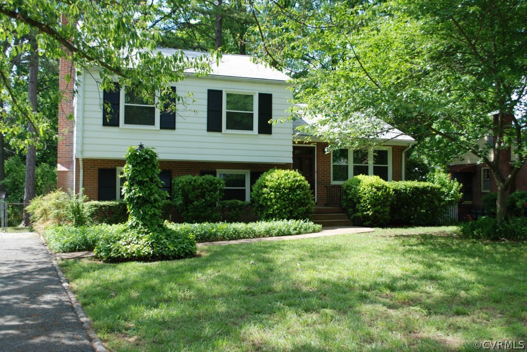2408 Vandover Road Henrico, VA 23229 - Photo 2 of 18 Gallery Image 2
