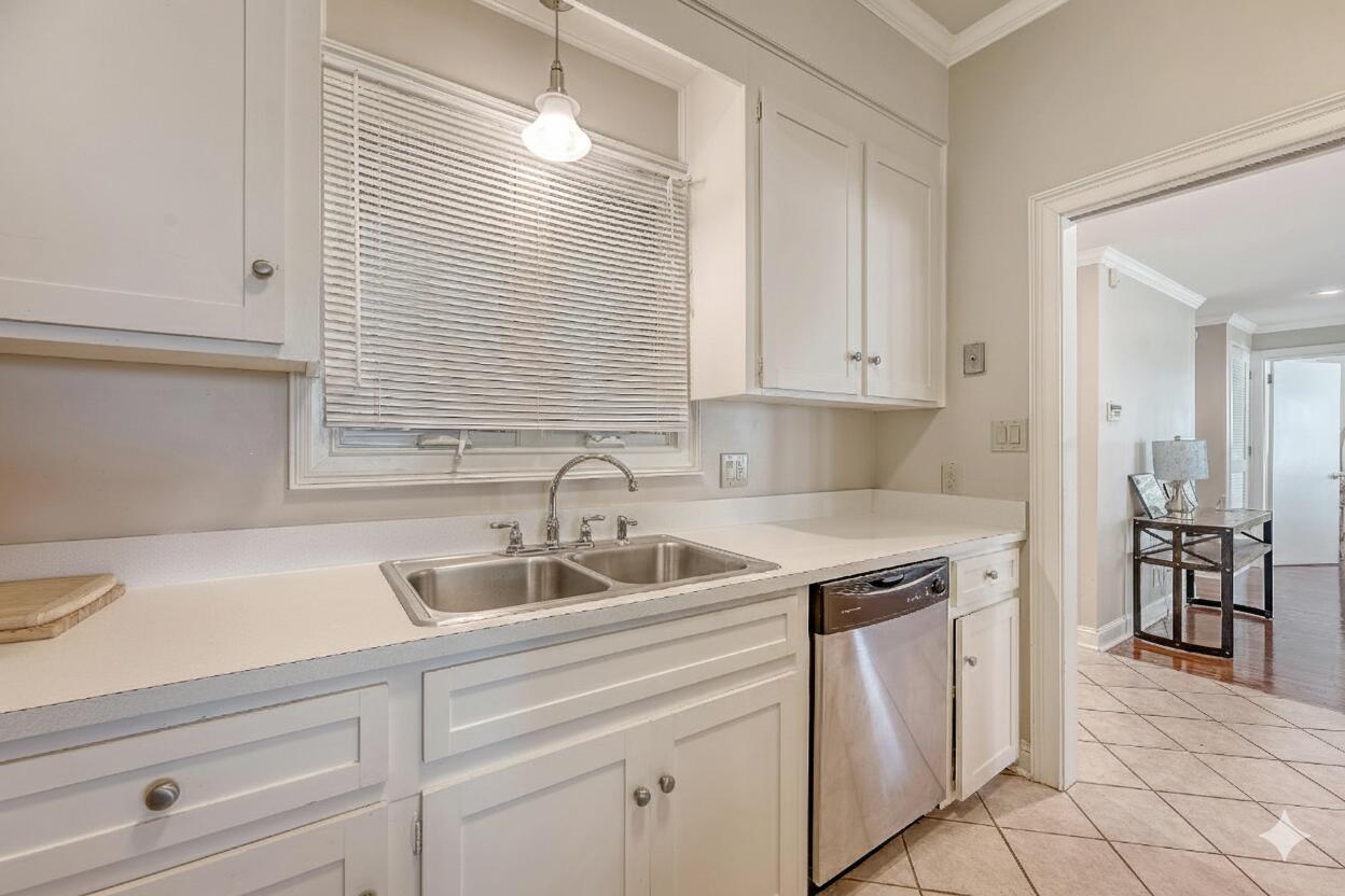 220 3rd Avenue, Unit 4B Charleston, SC 29403 - Photo 20 of 48 220 3rd Avenue #4B-107