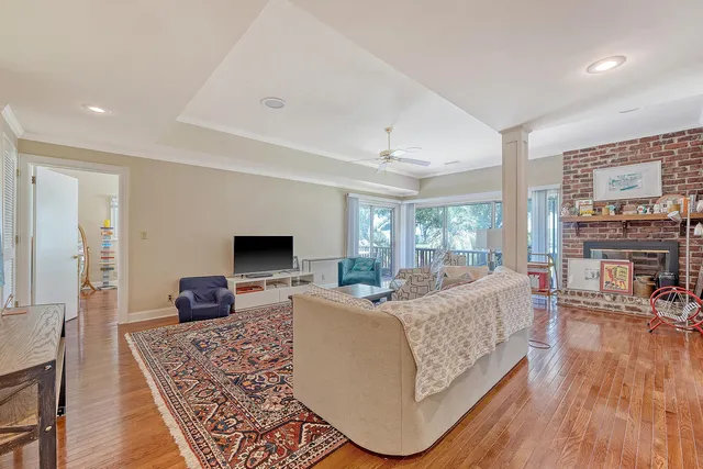 $995,000 | 220 3rd Avenue, Unit 4B, Charleston, SC 29403