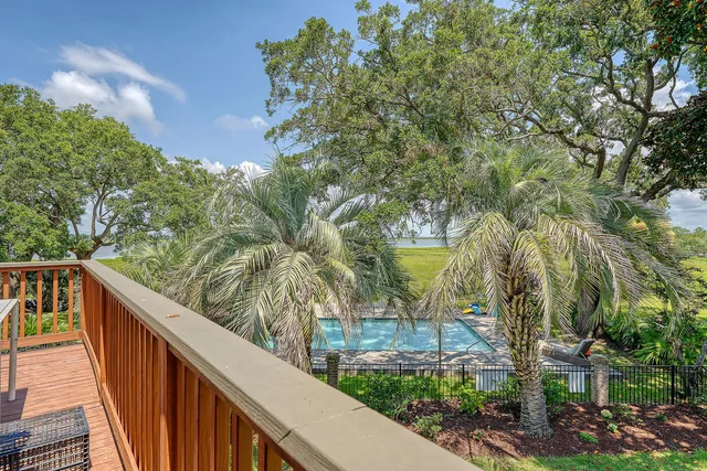 $995,000 | 220 3rd Avenue, Unit 4B, Charleston, SC 29403