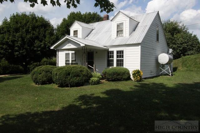 7538 Peach Bottom Road Independence, VA 24348 - Photo 12 of 20 Gallery Image 12