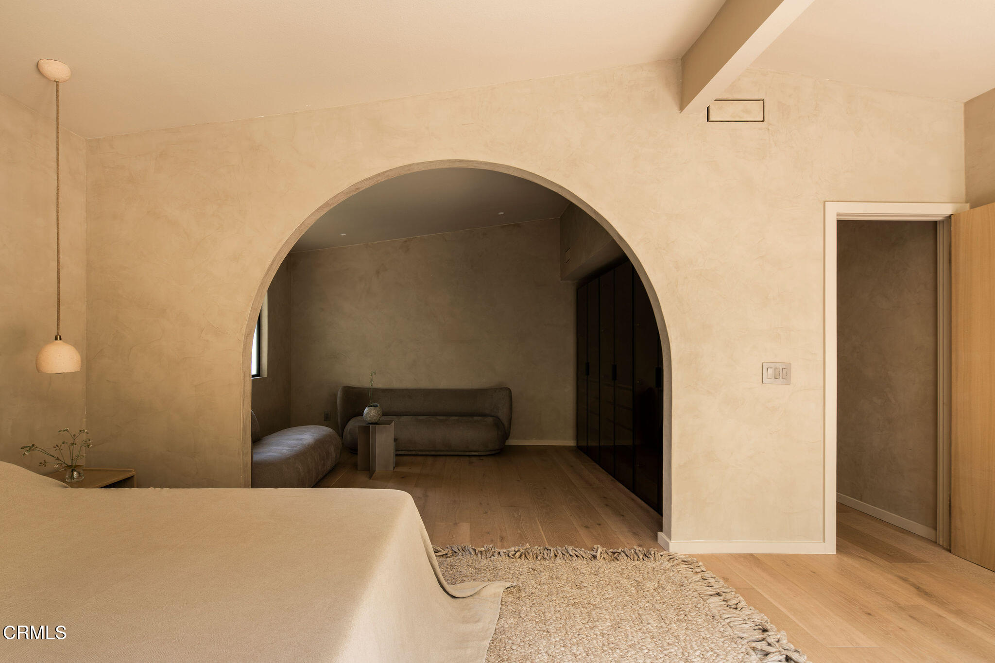 4722 Larkwood Avenue Los Angeles, CA 91364 - Photo 12 of 27 a view of entryway