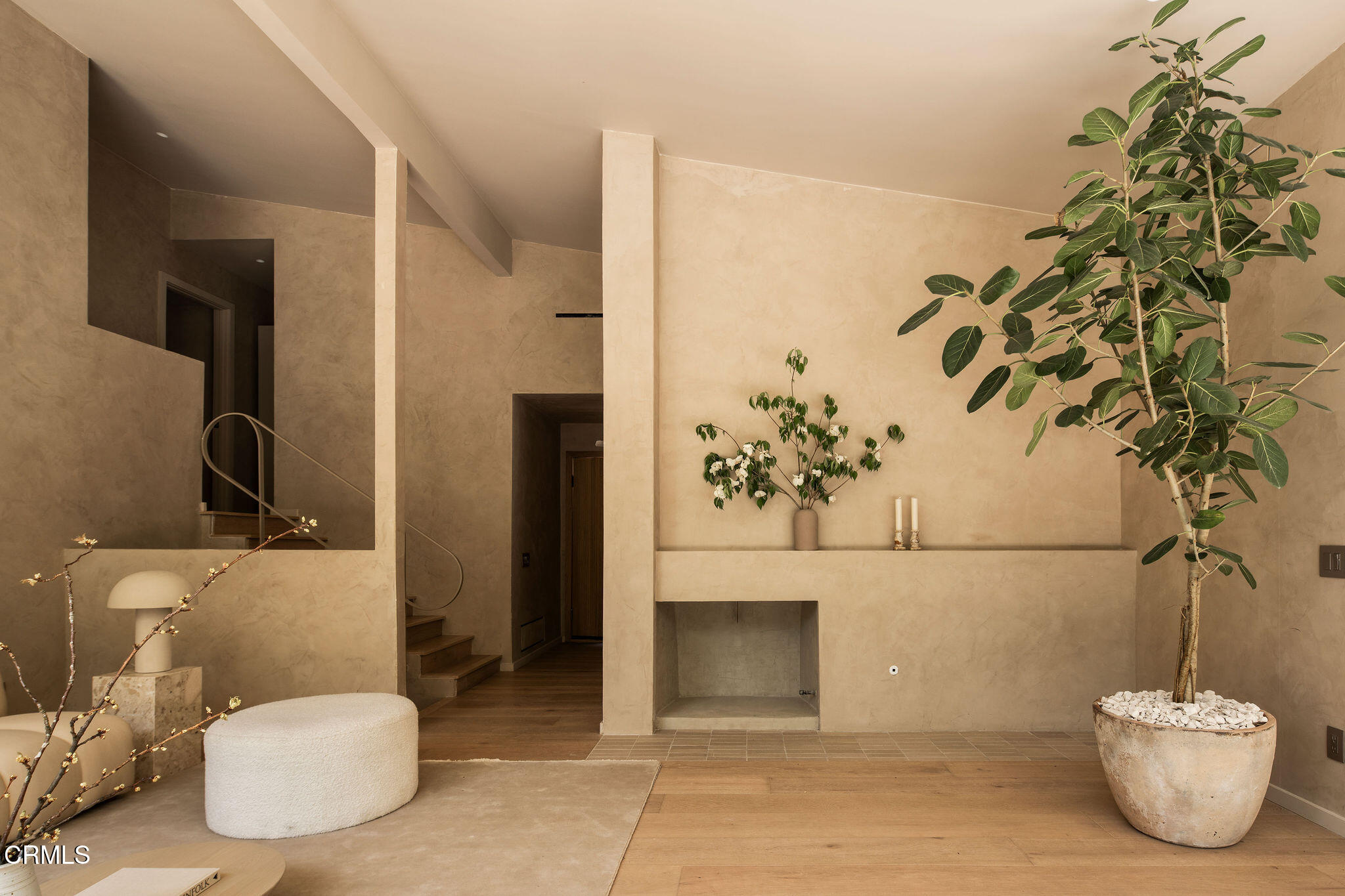 4722 Larkwood Avenue Los Angeles, CA 91364 - Photo 4 of 27 a bathroom with a toilet and a sink