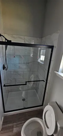 $475,000 | 1643 Railroad Street, Dickinson, TX 77539