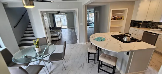 $475,000 | 1643 Railroad Street, Dickinson, TX 77539