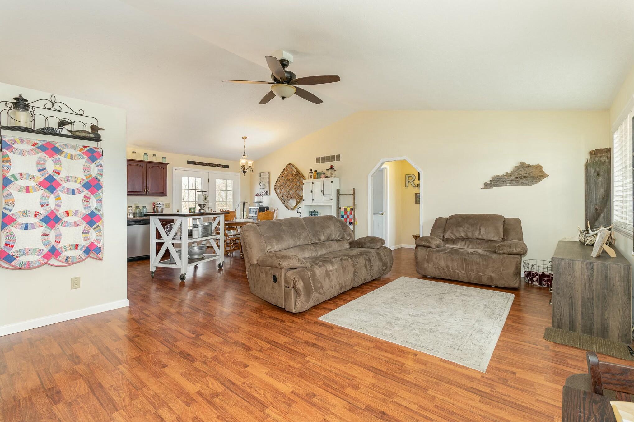 7 Ashwood Road Butler, KY 41006 - Photo 11 of 38 Gallery Image 11