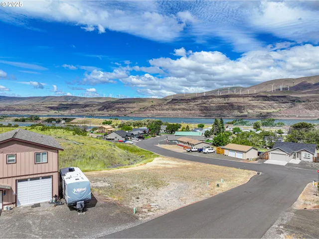 $65,000 | 402 Deschutes Lane, Rufus, OR 97050