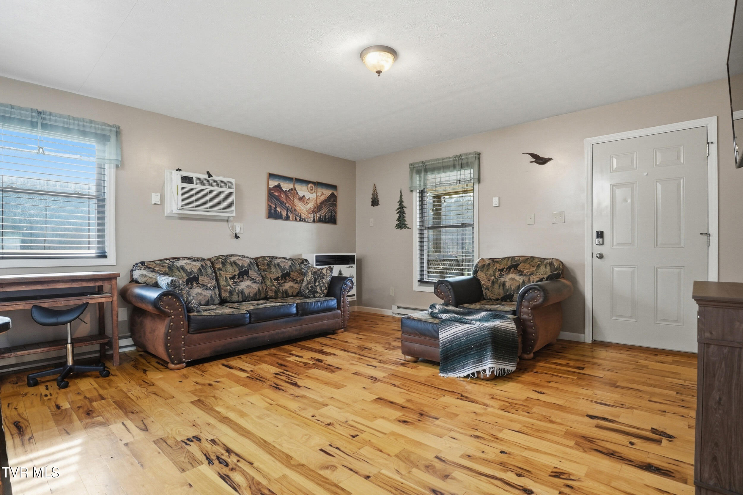 6720 Canton Road Blackwater, VA 24221 - Photo 8 of 36 8_6720 canton rd-16