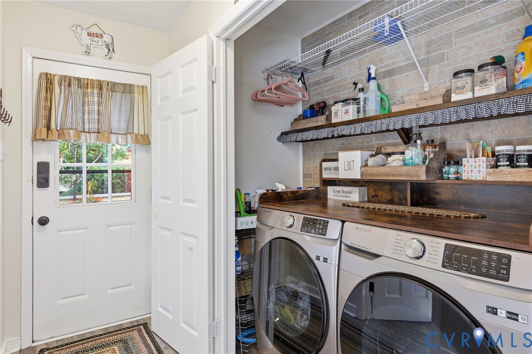 11200 Surry Road Chester, VA 23831 - Photo 21 of 48 a utility room with dryer and washer