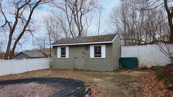 $319,900 | 12 Schoolhouse Lane, Hampden, ME 04444