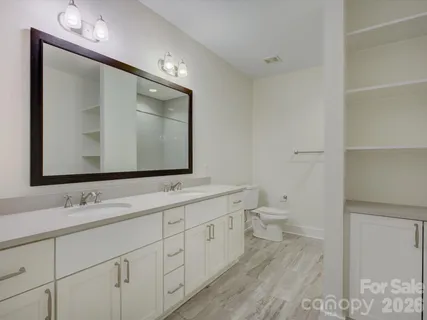 $1,199,000 | 335 East Tremont Avenue, Charlotte, NC 28203
