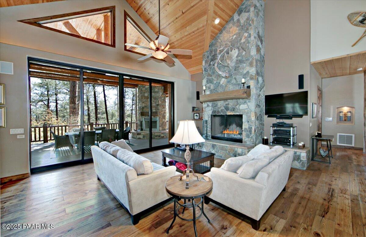 1585 High Valley Ranch Road Prescott, AZ 86303 - Photo 6 of 38 01-Living Room