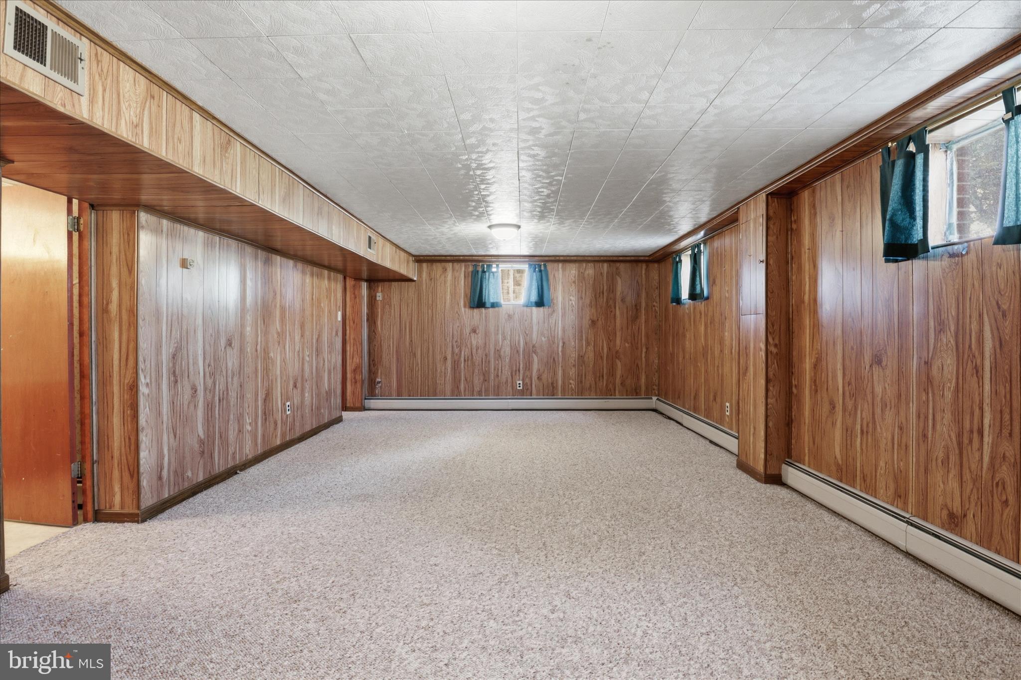 5811 Kirby Road Clinton, MD 20735 - Photo 26 of 43 a view of an empty room