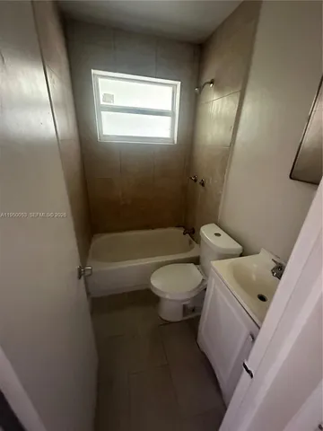 $1,750 | 26445 Southwest 139th Avenue, Unit 26445, Homestead, FL 33032