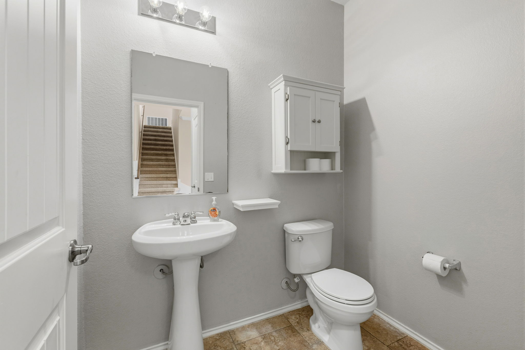 10217 Pinnacle Crest Loop Austin, TX 78747 - Photo 8 of 39