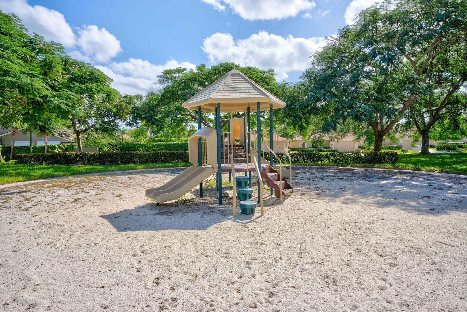 332 River Edge Road Jupiter, FL 33477 - Photo 44 of 103 Park