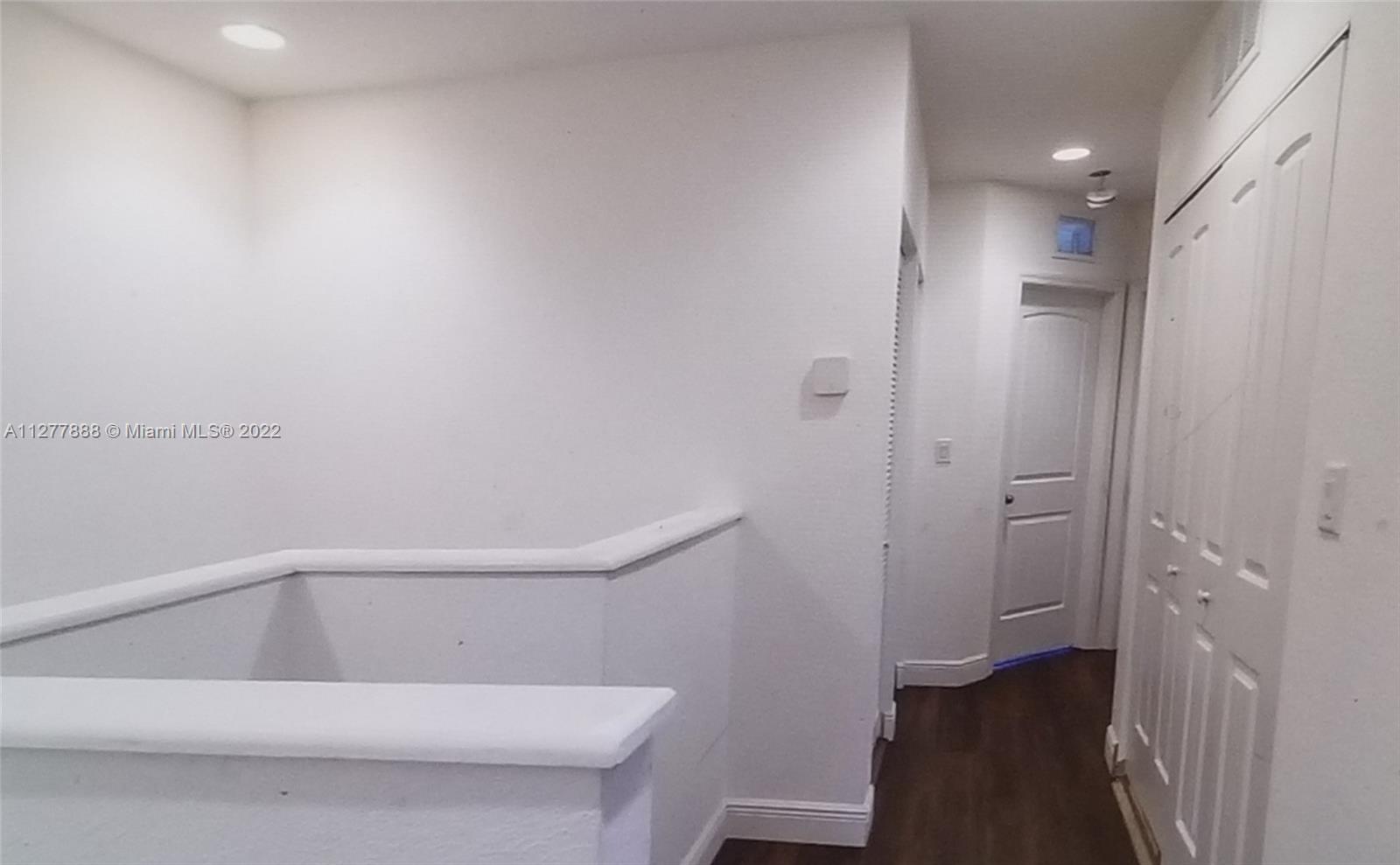 Walden Miami Gardens, FL 33169 - Photo 6 of 7