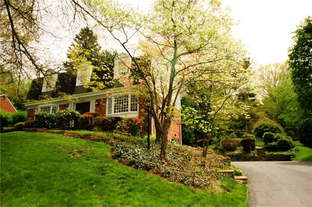 167 Topsfield Road Upper St. Clair, PA 15241 - Photo 1 of 15 Gallery Image 1