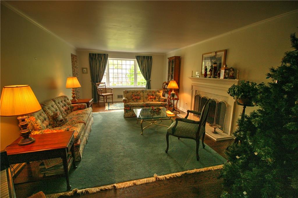 167 Topsfield Road Upper St. Clair, PA 15241 - Photo 10 of 15 Gallery Image 10