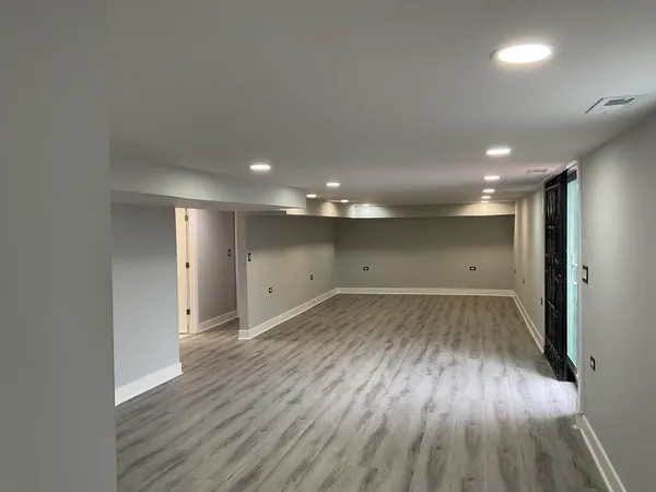 $3,500 | 14846 Woodlawn Avenue, Dolton, IL 60419