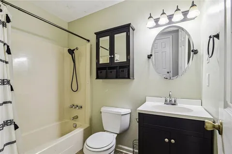 $183,000 | 5088 Jean Lafitte Boulevard, Lafitte, LA 70067