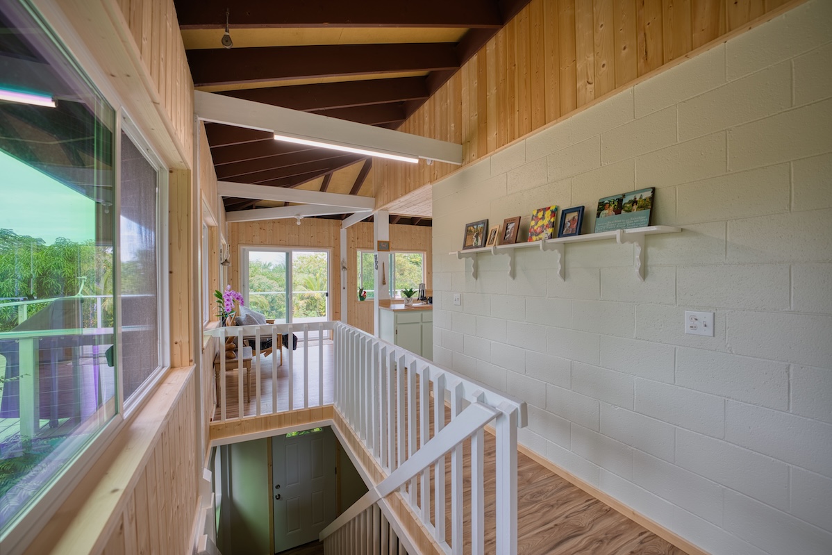 14-3674 Government Beach Road Pahoa, HI 96778 - Photo 2 of 29 a view of balcony with furniture