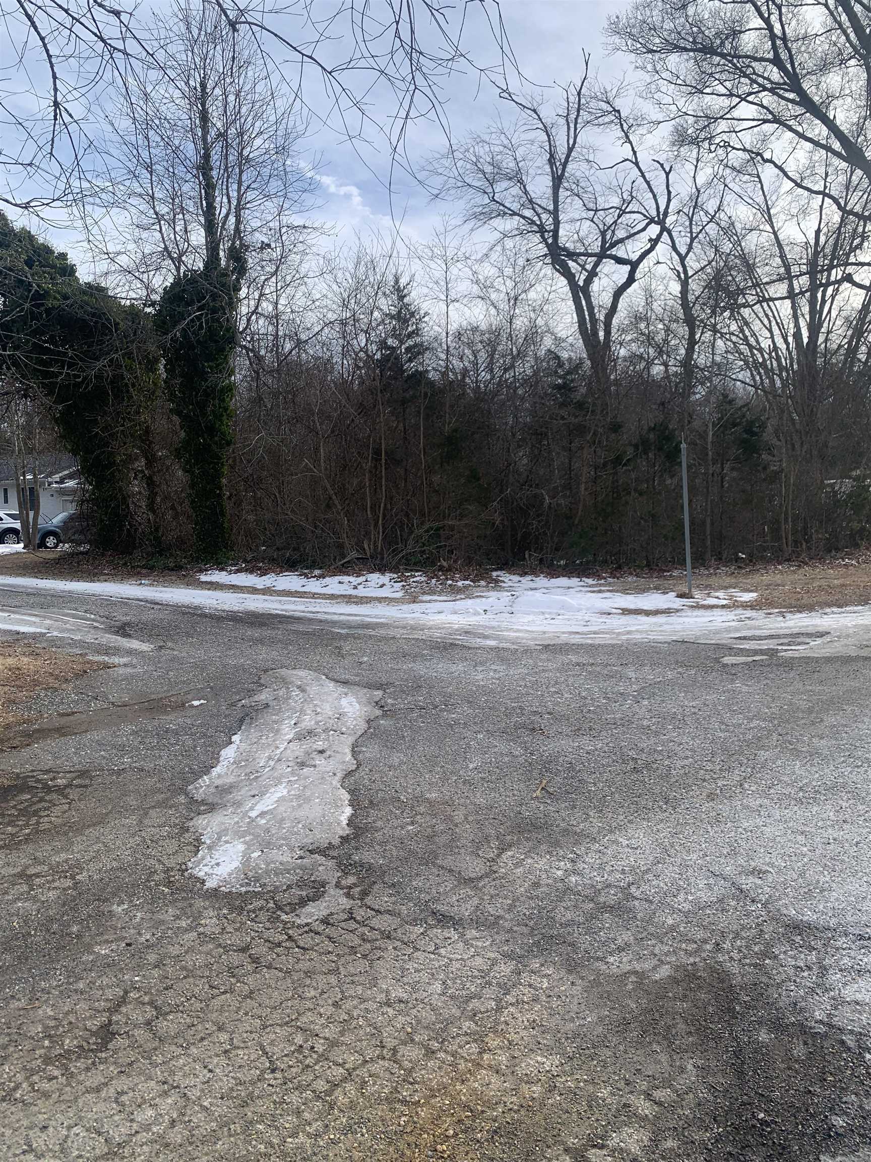 20 North 10th Avenue Rio Grande, NJ 08242 - Photo 2 of 7 a backyard of a house