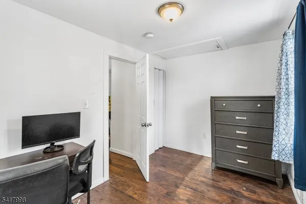 $429,900 | 218 Muhlenberg Place, Plainfield, NJ 07060